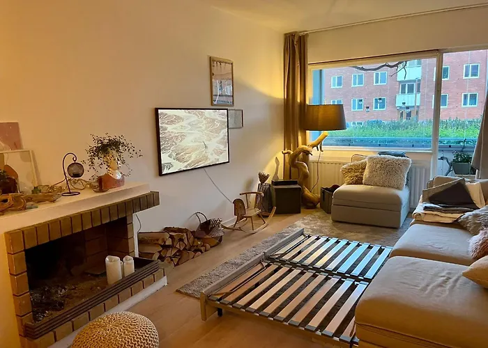 Scandinavian With Fireplace * Ελσίνκι